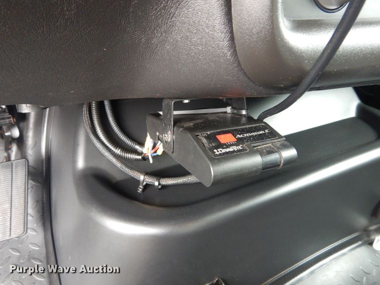 image for item GT9713 2007 GMC C6500  dump truck