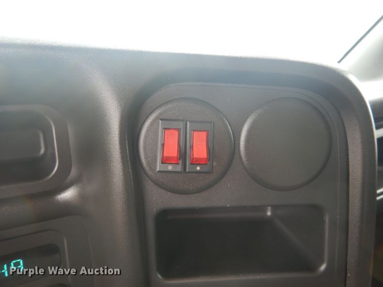 image for item GT9713 2007 GMC C6500  dump truck