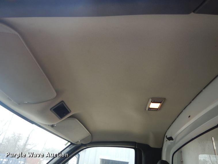 image for item GT9713 2007 GMC C6500  dump truck