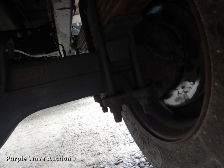 image for item GT9713 2007 GMC C6500  dump truck