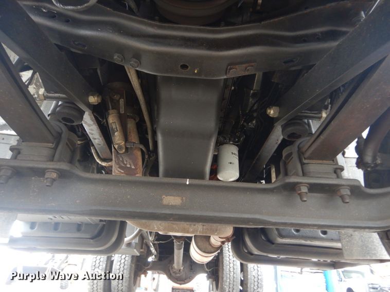 image for item GT9713 2007 GMC C6500  dump truck