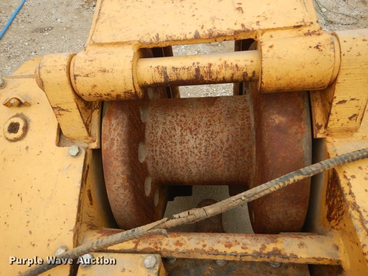 image for item GT9715 Hyster winch