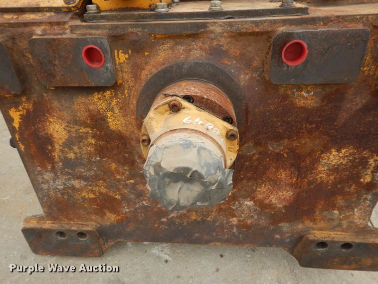 image for item GT9715 Hyster winch