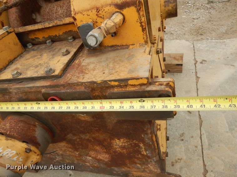 image for item GT9715 Hyster winch