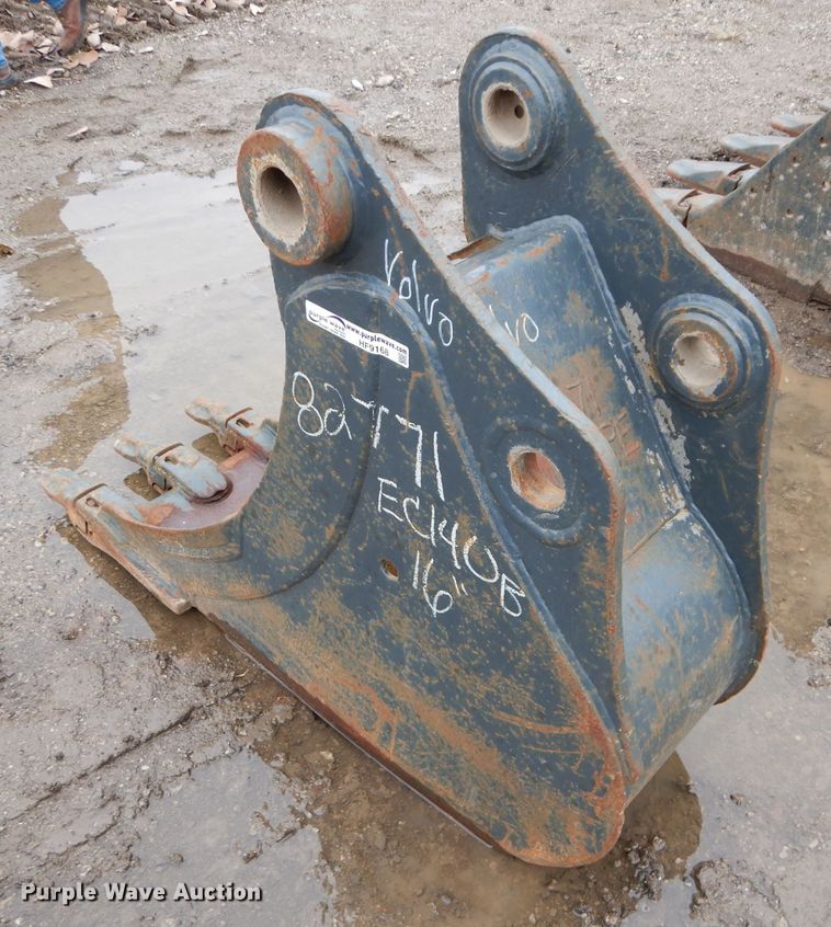 image for item HF9168 Volvo  excavator bucket