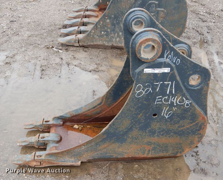 image for item HF9168 Volvo  excavator bucket