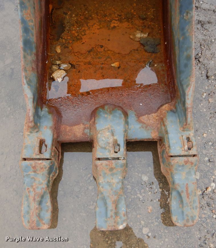 image for item HF9168 Volvo  excavator bucket