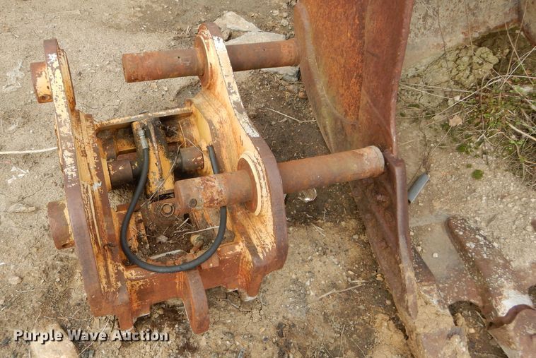 image for item HF9194 (2) John Deere excavator buckets