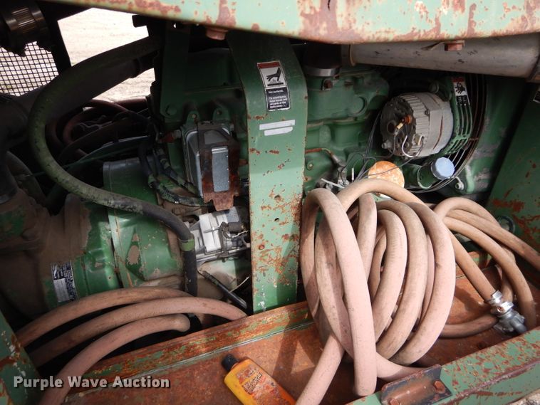 image for item HF9196 Sullair 185Q  air compressor