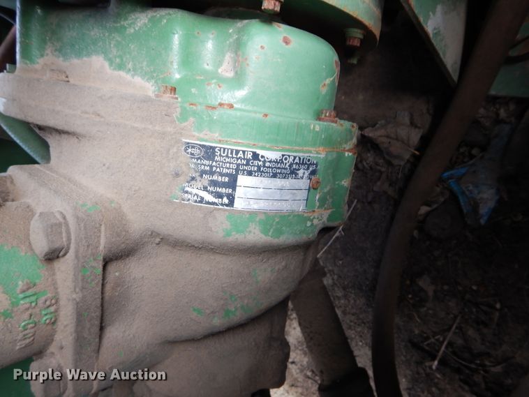 image for item HF9196 Sullair 185Q  air compressor