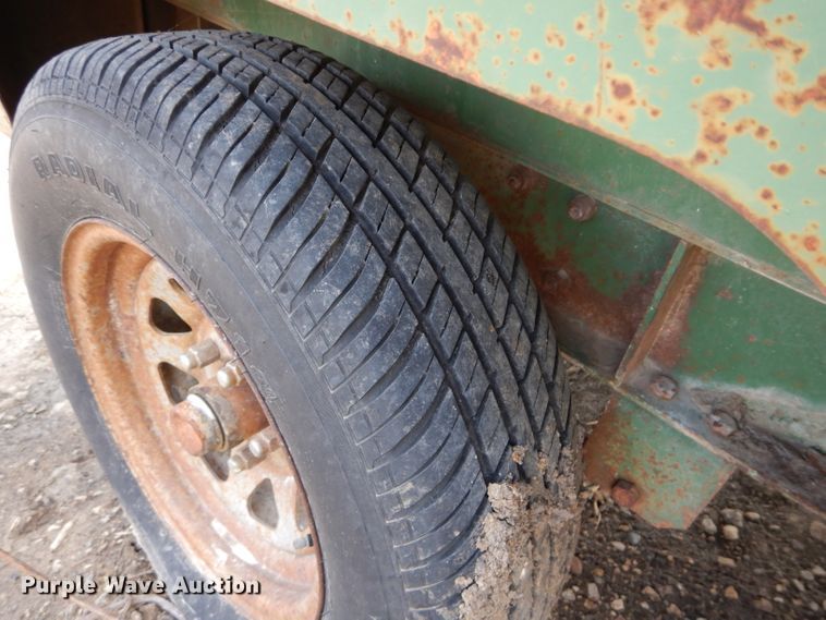 image for item HF9196 Sullair 185Q  air compressor