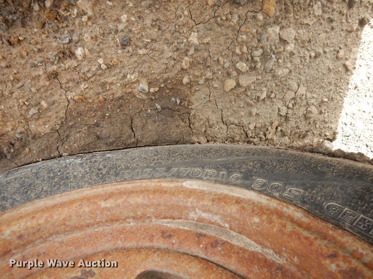 image for item HF9196 Sullair 185Q  air compressor