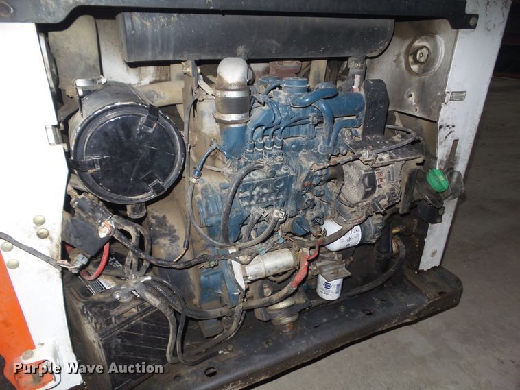 image for item HF9839 2013 Bobcat T650  tracked skid steer loader