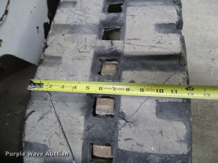 image for item HF9839 2013 Bobcat T650  tracked skid steer loader