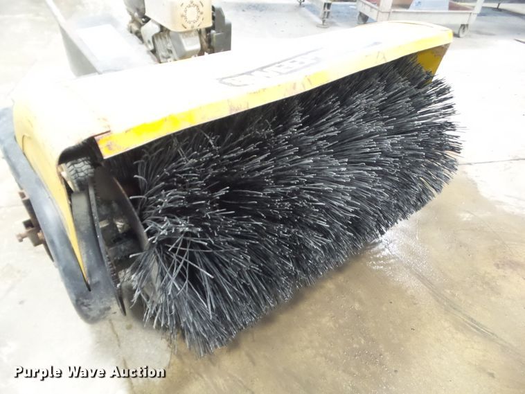 image for item HF9840 Sweepster C36  broom