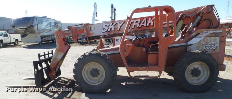 image for item HF9846 2002 Sky Trak 6036  telehandler