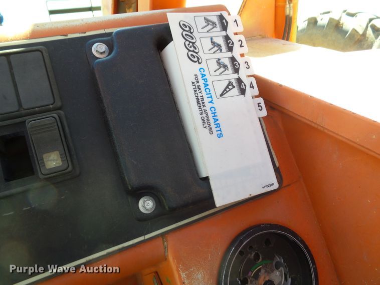 image for item HF9846 2002 Sky Trak 6036  telehandler