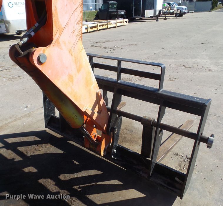 image for item HF9846 2002 Sky Trak 6036  telehandler