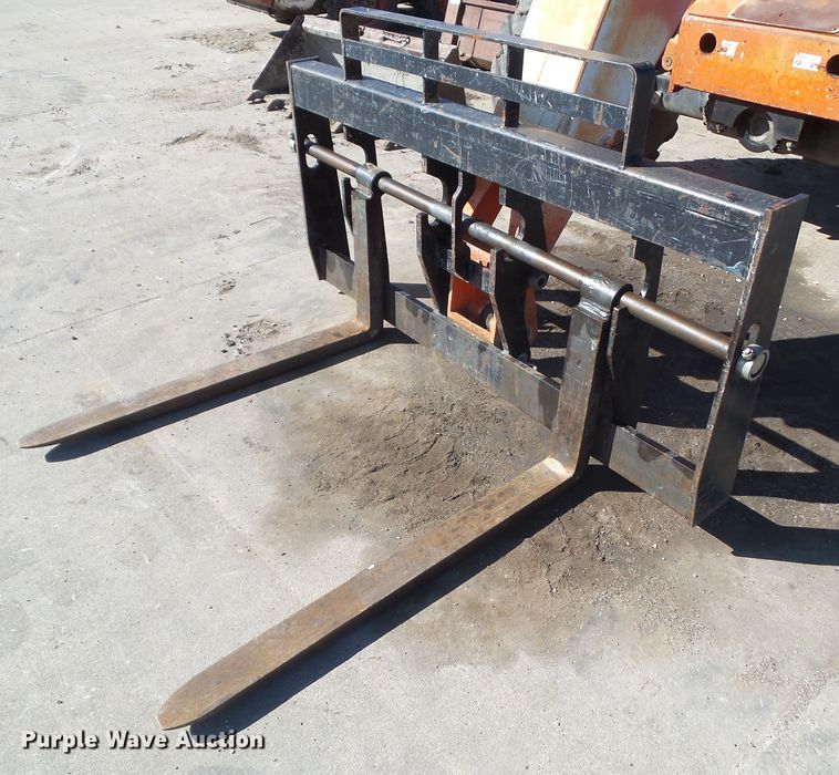 image for item HF9846 2002 Sky Trak 6036  telehandler