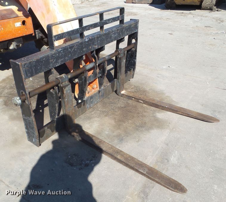 image for item HF9846 2002 Sky Trak 6036  telehandler