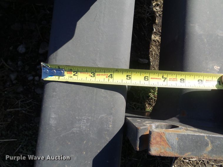 image for item HF9848 (7) light poles