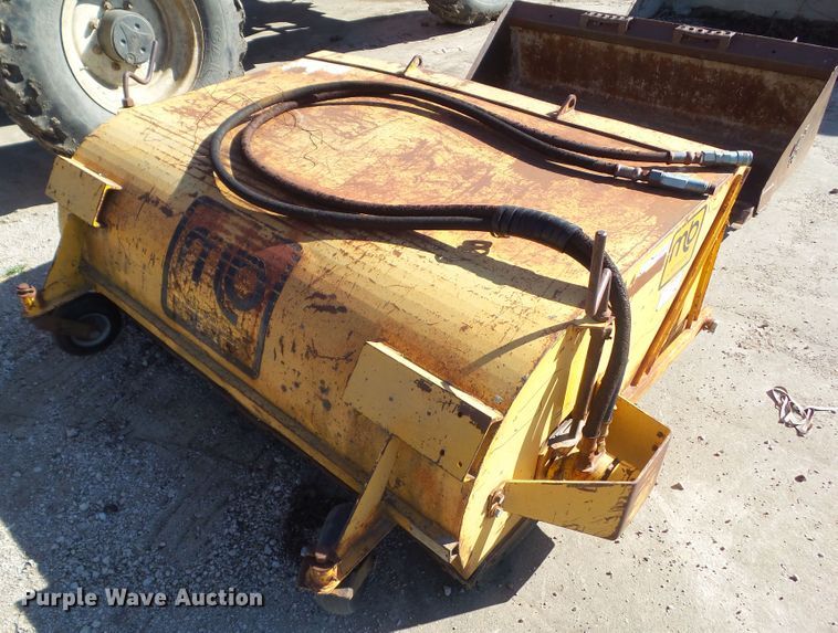 image for item HF9849 MB 60" broom