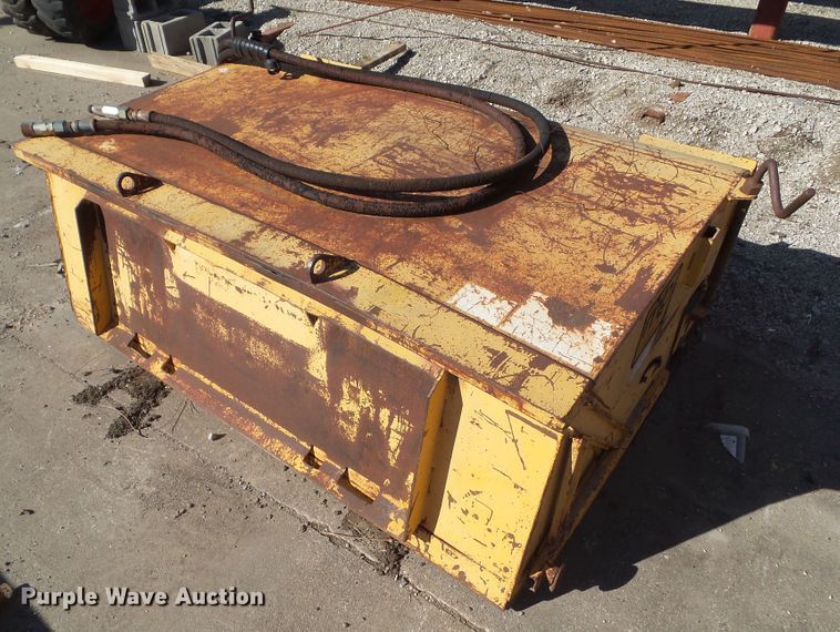 image for item HF9849 MB 60" broom