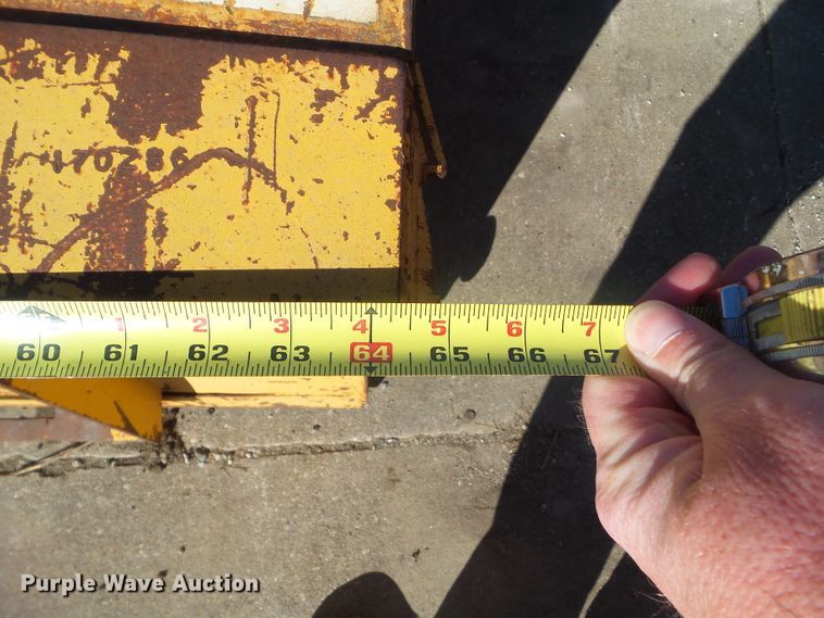 image for item HF9849 MB 60" broom