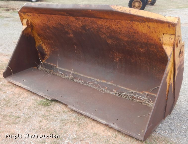 image for item HG9539 Four-in-one loader bucket