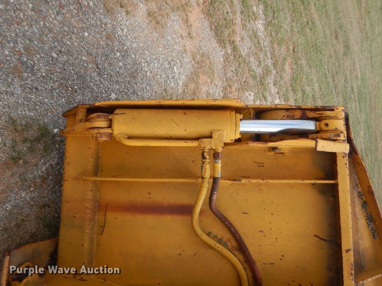 image for item HG9539 Four-in-one loader bucket