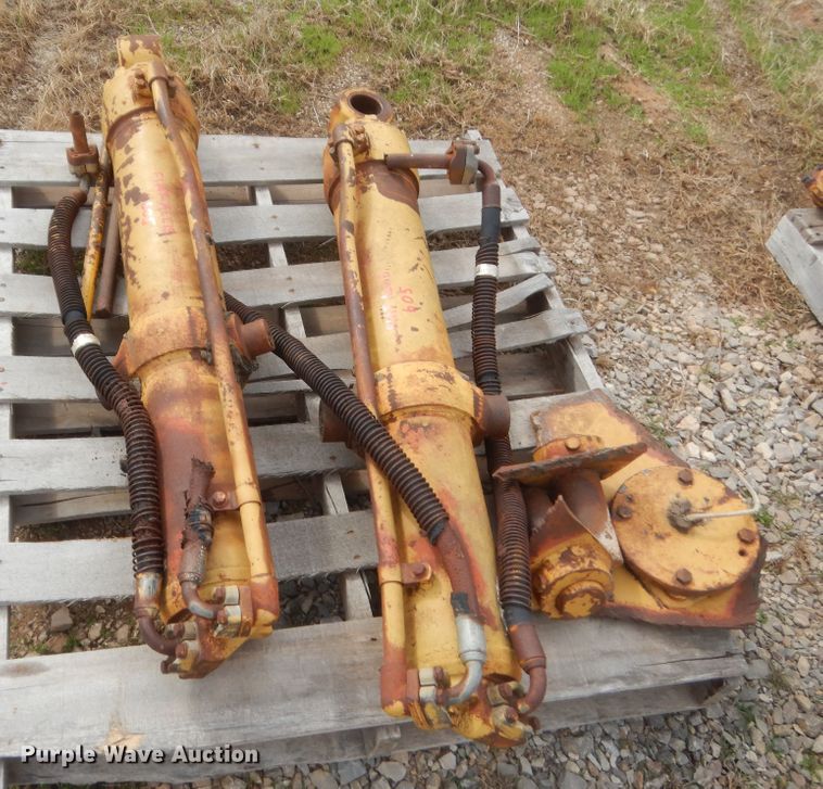 image for item HG9540 Fiat Allis 605 wheel loader parts