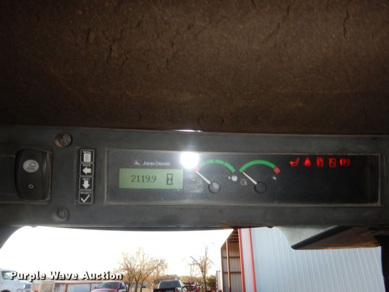 image for item HG9637 2008 John Deere 328  skid steer loader