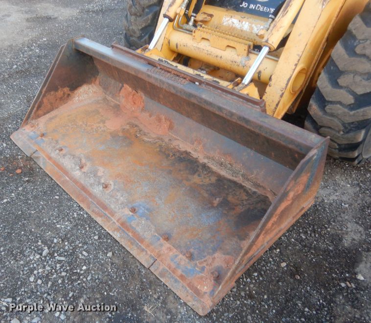 image for item HG9637 2008 John Deere 328  skid steer loader