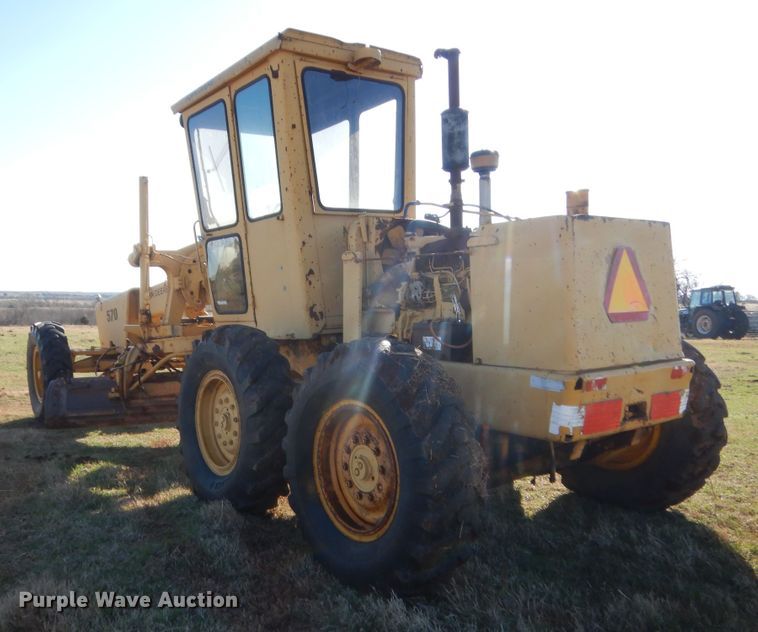 image for item HG9642 John Deere 570  motor grader