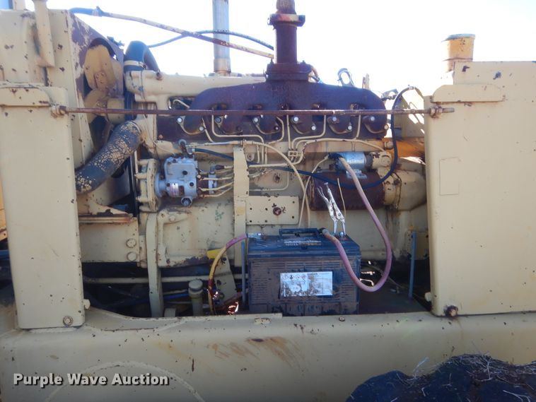 image for item HG9642 John Deere 570  motor grader