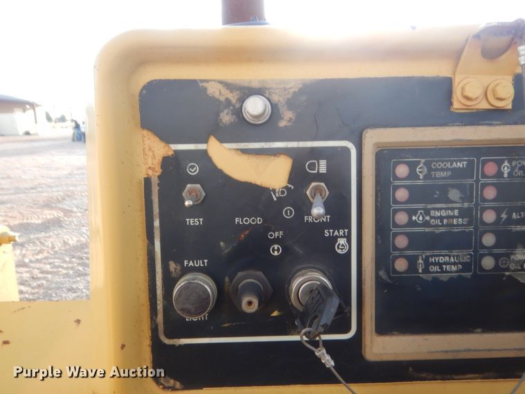 image for item HG9941 1986 Caterpillar D4H LGP  pipelayer