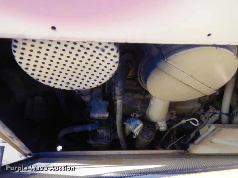 image for item HG9941 1986 Caterpillar D4H LGP  pipelayer