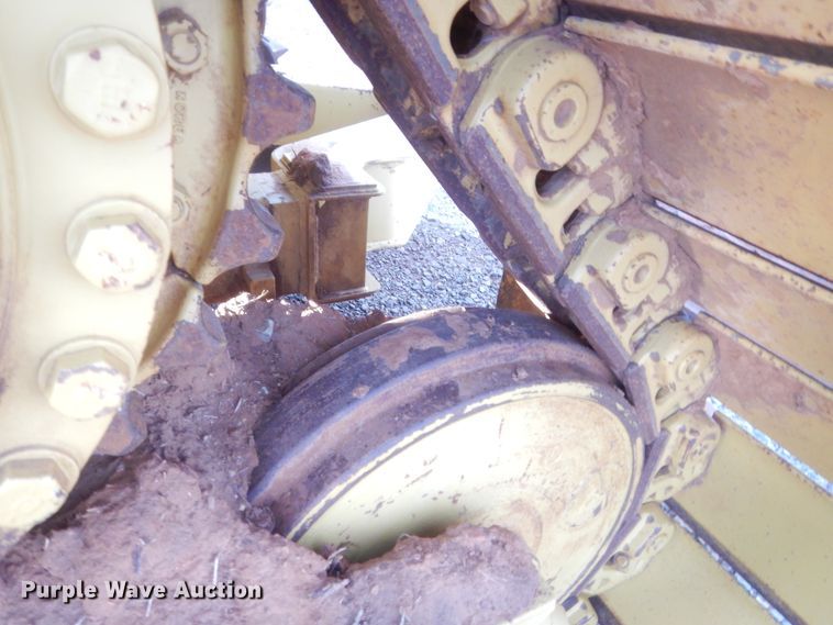 image for item HG9941 1986 Caterpillar D4H LGP  pipelayer