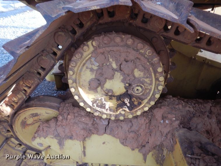 image for item HG9941 1986 Caterpillar D4H LGP  pipelayer