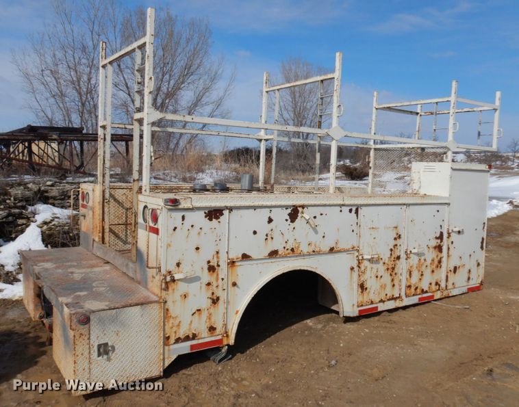 image for item HR9000 16'L x 94"W utility bed