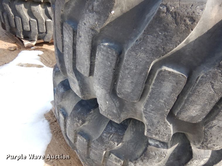 image for item HR9001 (4) Titan 23.5-25 tires