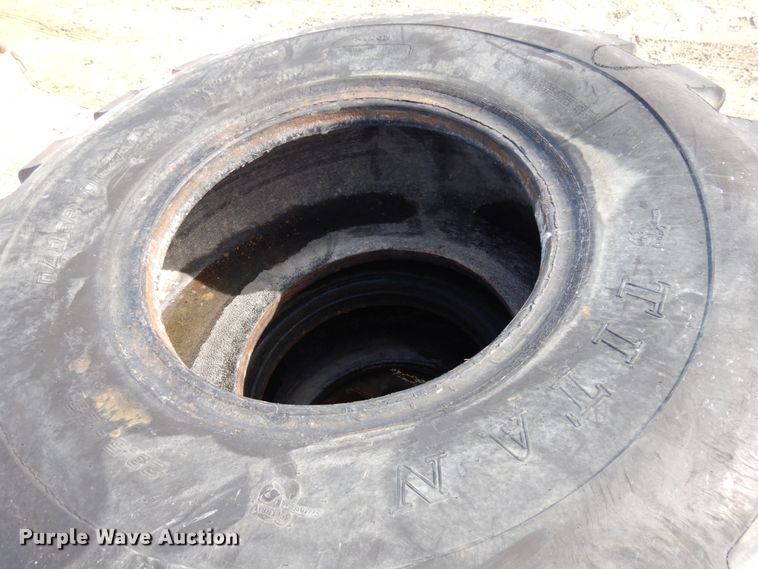 image for item HR9001 (4) Titan 23.5-25 tires