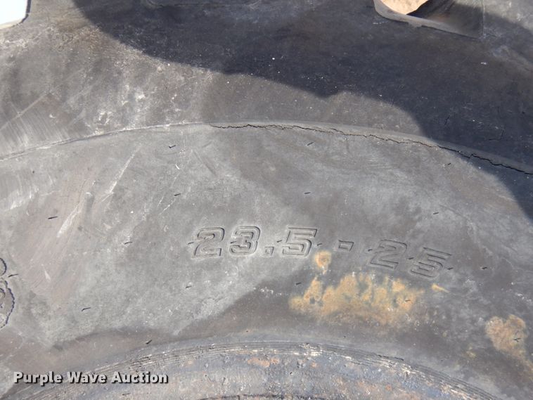 image for item HR9001 (4) Titan 23.5-25 tires