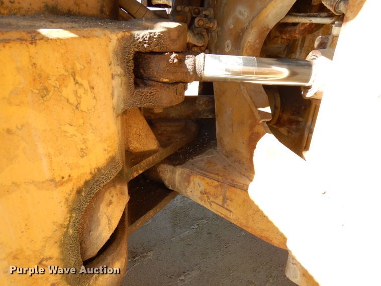 image for item HR9003 1973 Caterpillar 980B  wheel loader