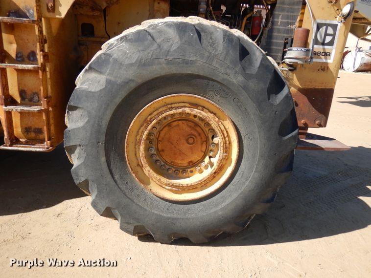 image for item HR9003 1973 Caterpillar 980B  wheel loader
