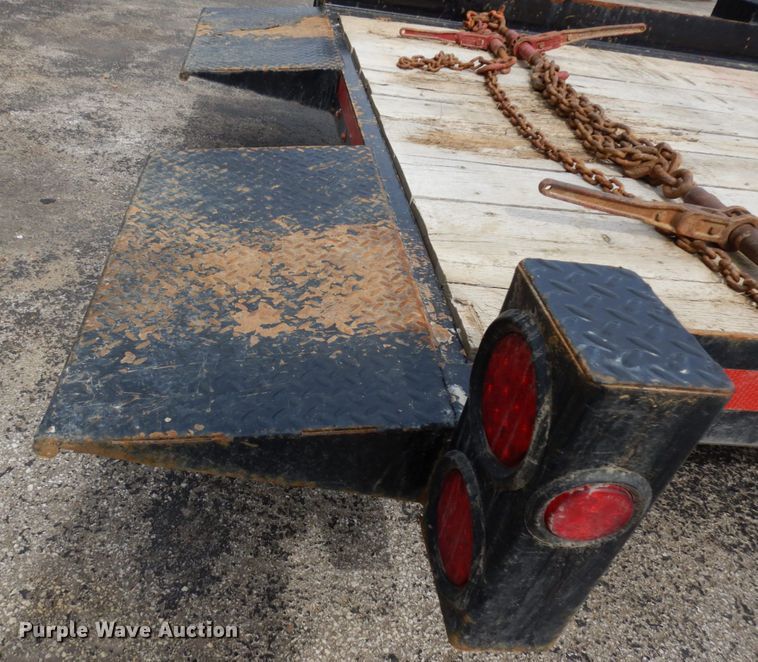 image for item HR9028 2019 Lucon tilt deck equipment trailer