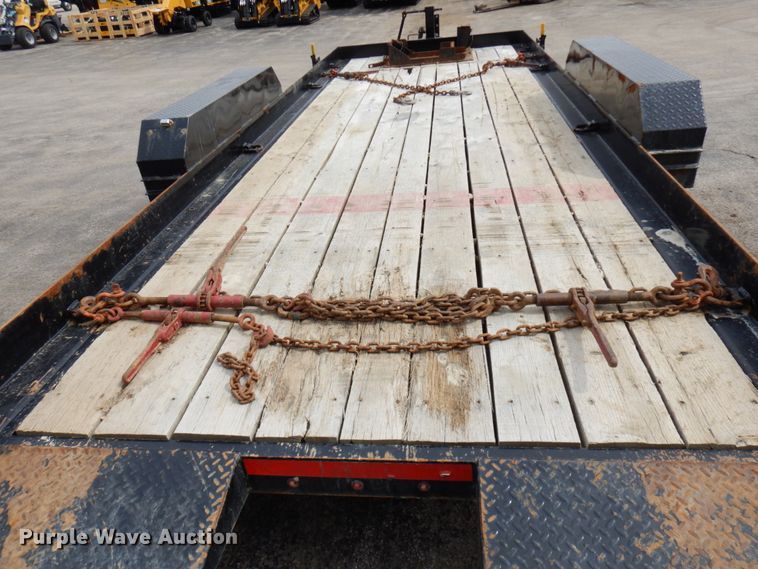 image for item HR9028 2019 Lucon tilt deck equipment trailer