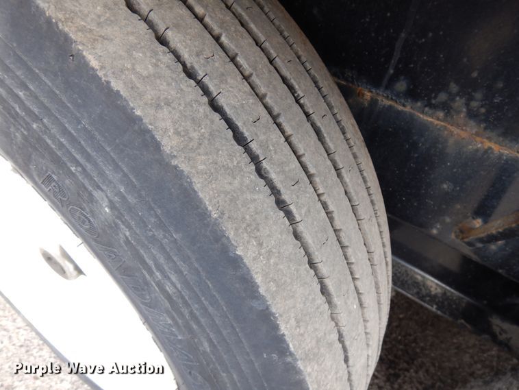 image for item HR9028 2019 Lucon tilt deck equipment trailer