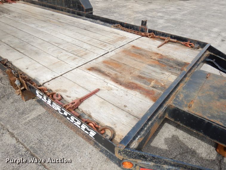 image for item HR9029 2016 Lucon tilt deck equipment trailer