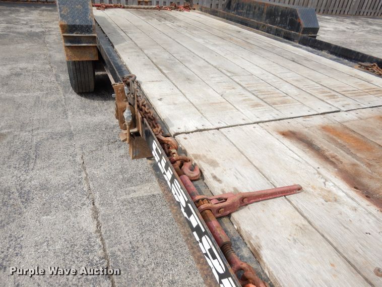 image for item HR9029 2016 Lucon tilt deck equipment trailer